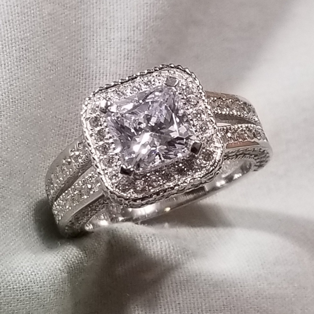 Sterling silver ring - Picture 2 of 5